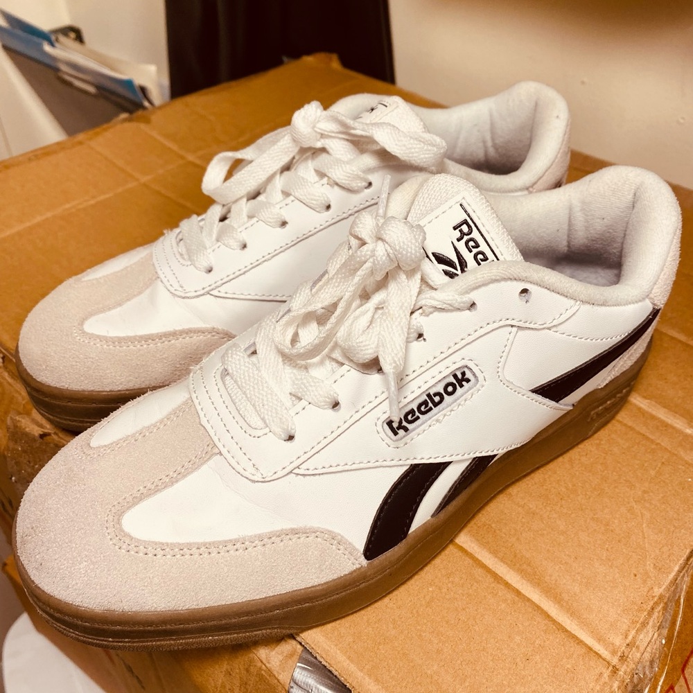 Reebok Women’s White and Brown Sneakers